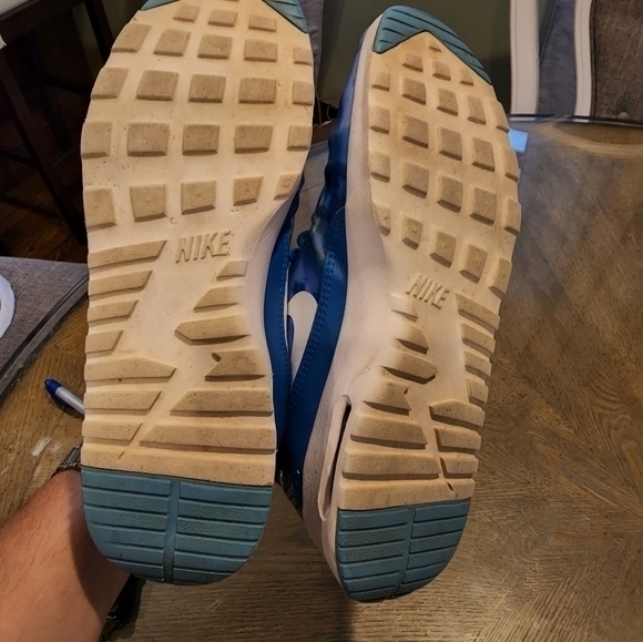 Nike Air Max Thea‎ Blue Tie Dye Size 7.5 - Picture 4 of 8